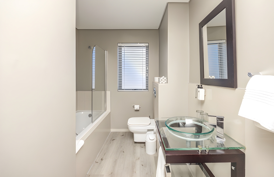 2 Bedroom Property for Sale in Beachfront Western Cape